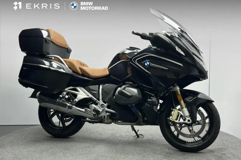 BMW R (2025)