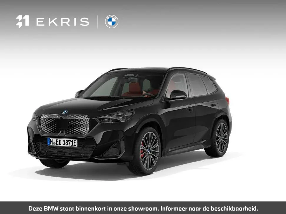 BMW iX1 (2026) — foto 1