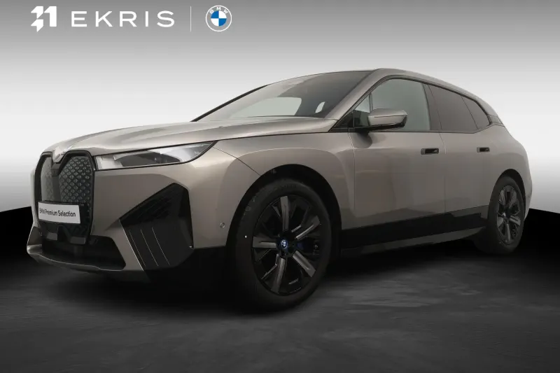 BMW iX (2026)