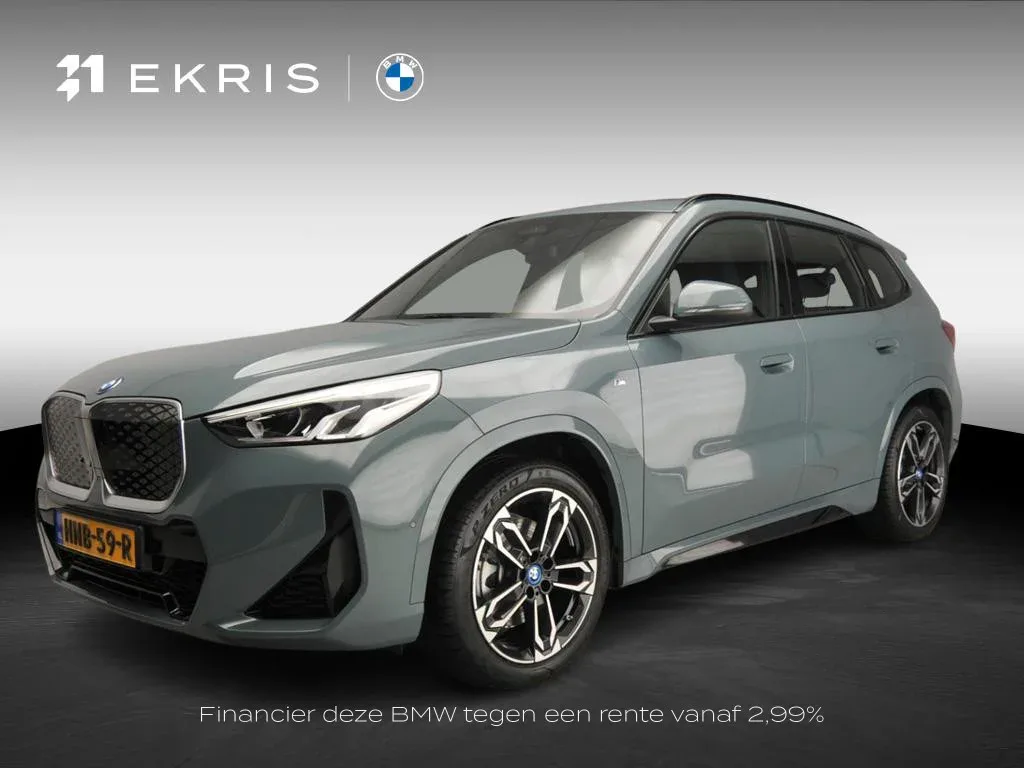 BMW iX1 (2025) — foto 1