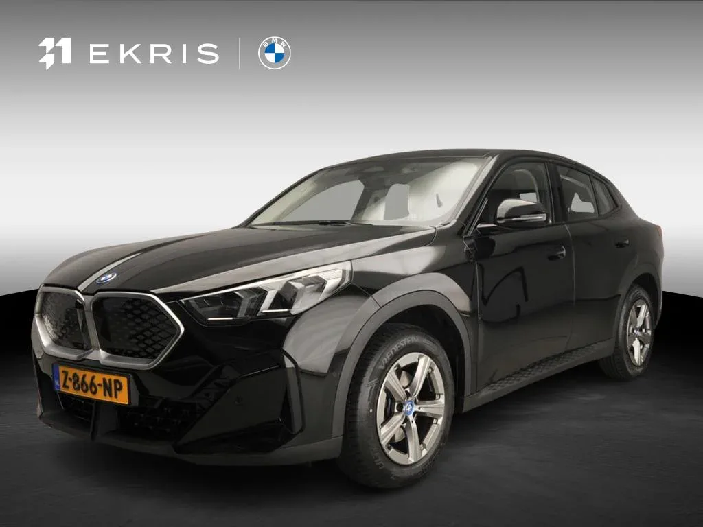 BMW iX2 (2024) — foto 1