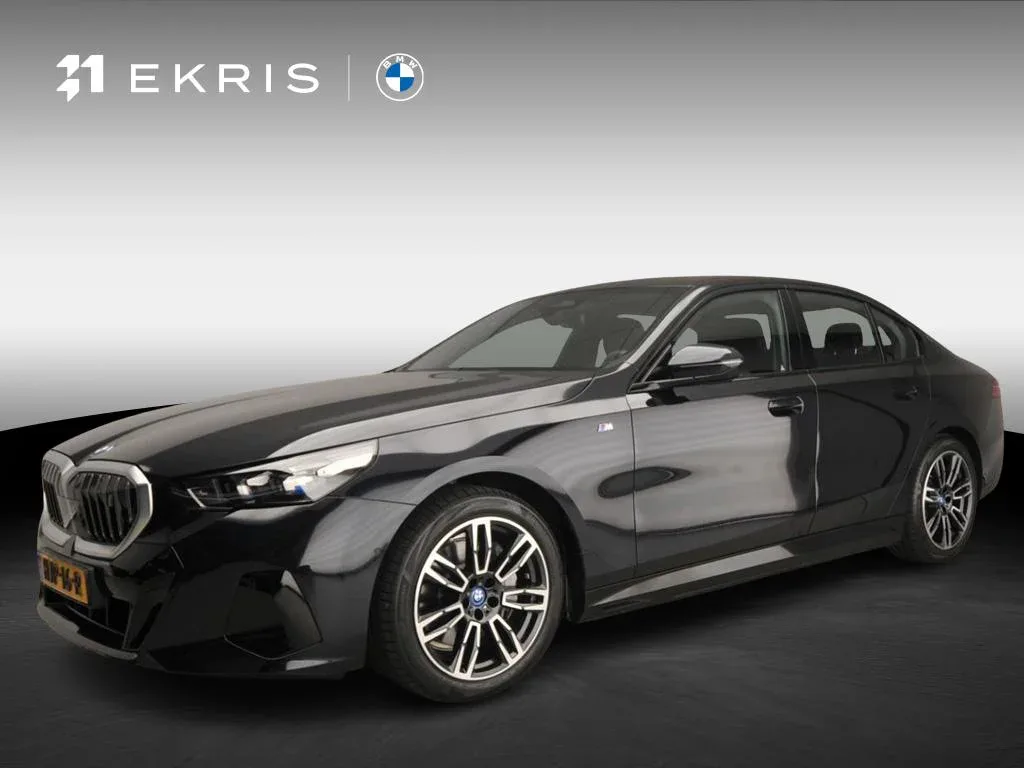 BMW i5 (2025) — foto 1