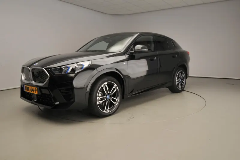 BMW iX2 (2025)