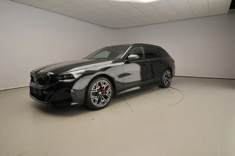 BMW i5 (2025)