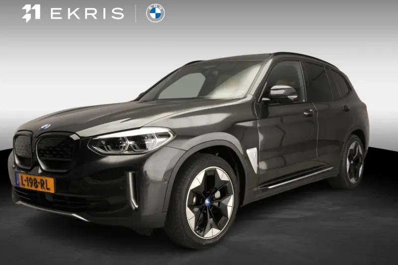 BMW iX3 (2021)