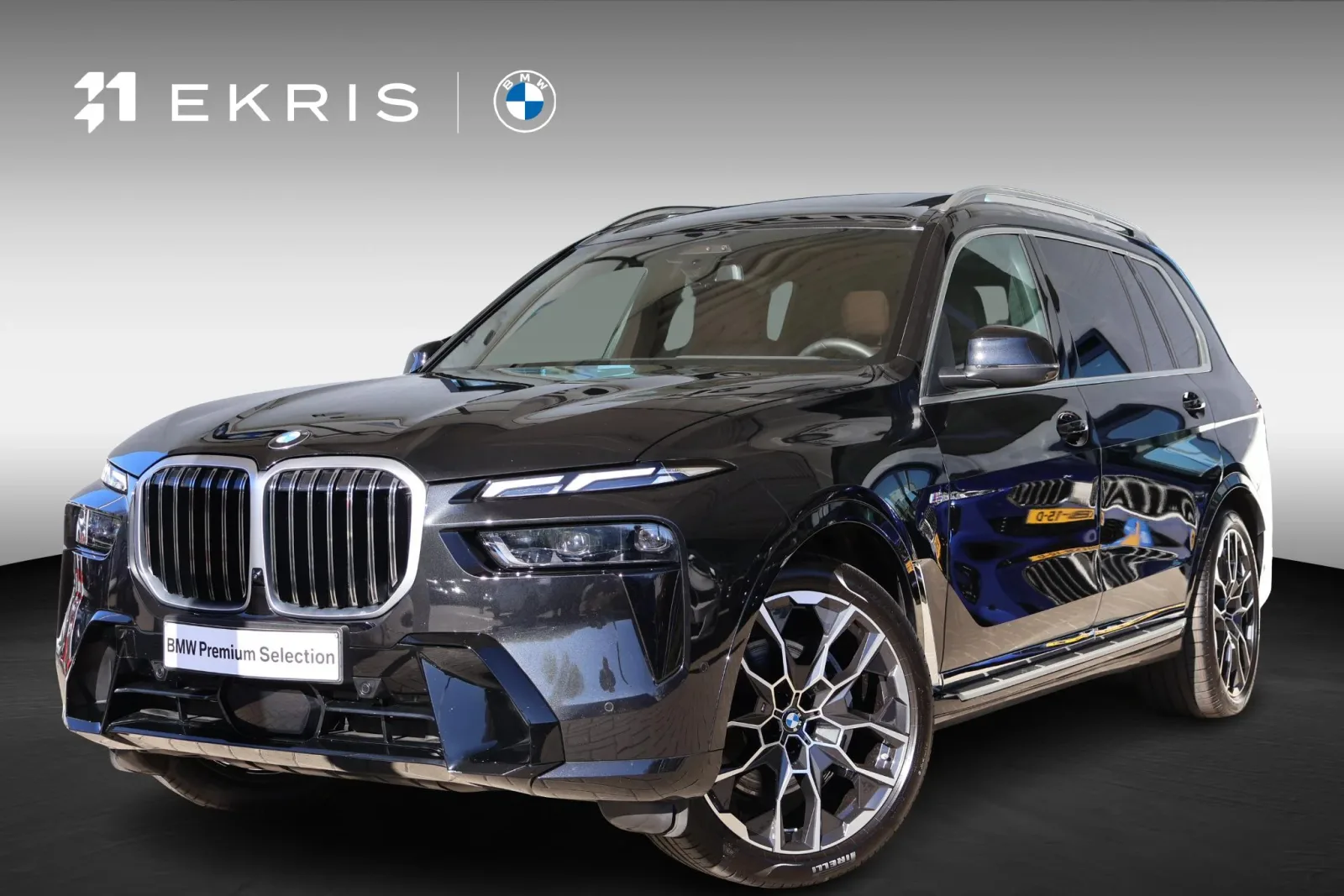 BMW X7 (2025) — foto 1