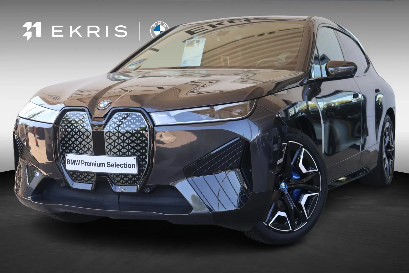 BMW iX (2021) — foto 1