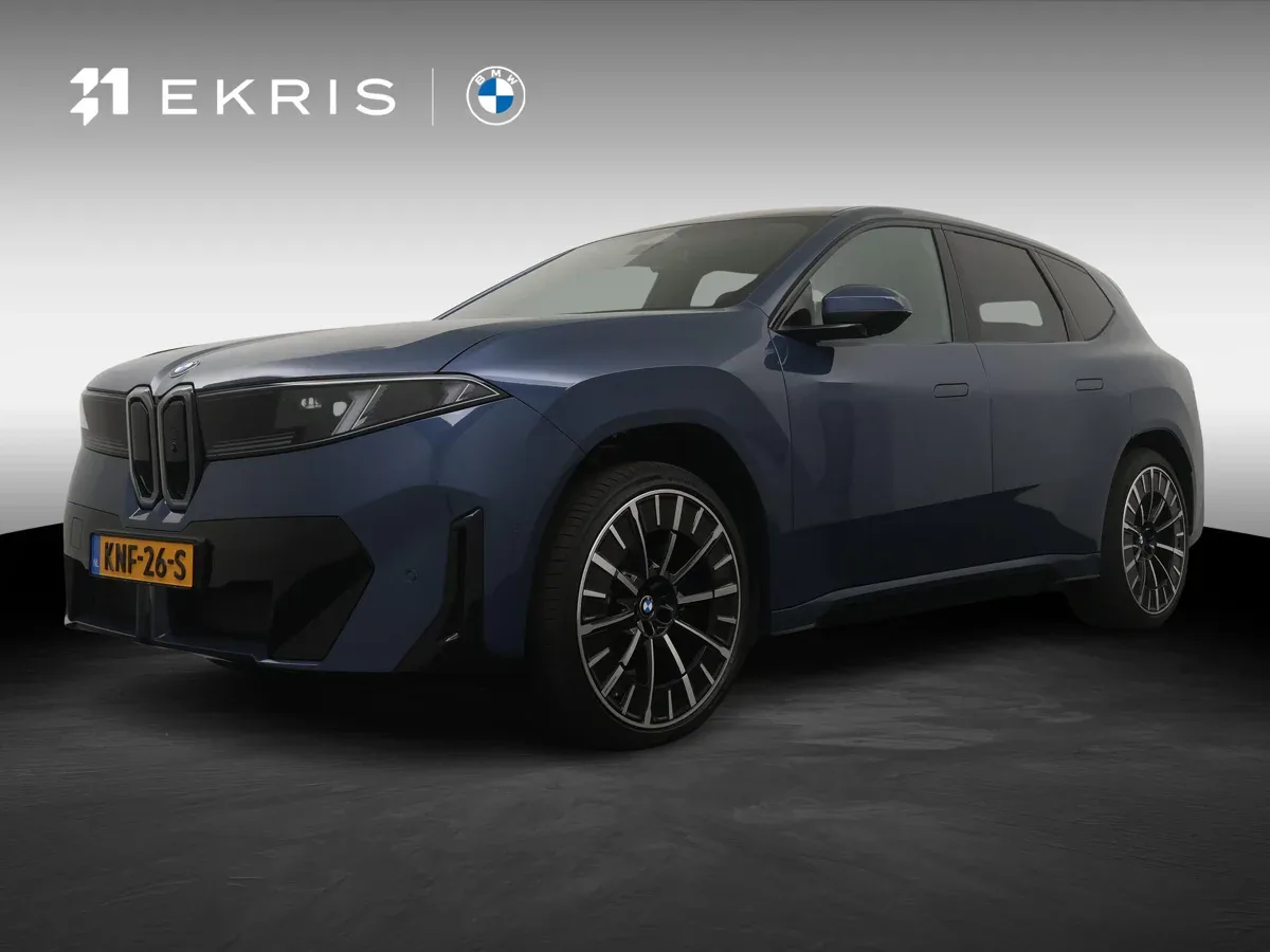 BMW iX3 (2026) — foto 1