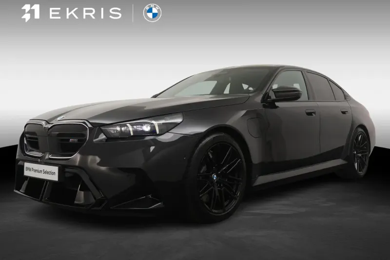 BMW M5 (2025)