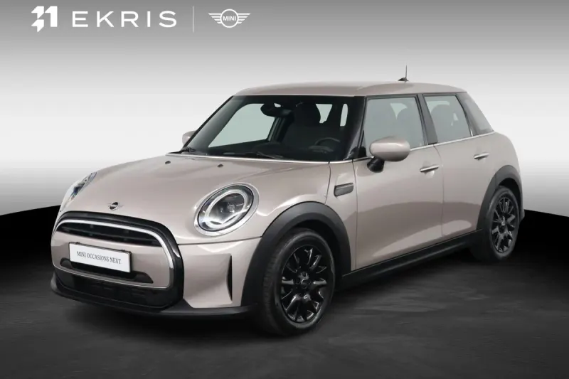 MINI One (2022)