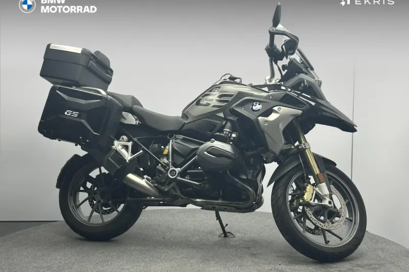 BMW R (2017)