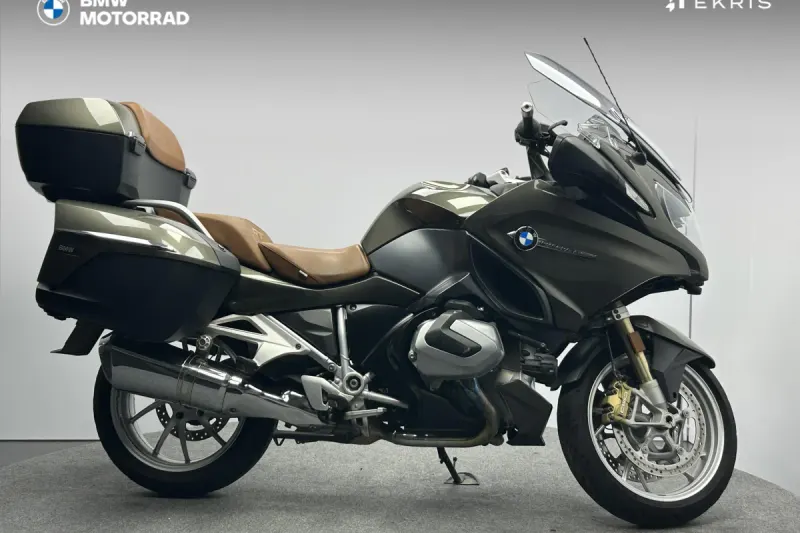 BMW R (2020)