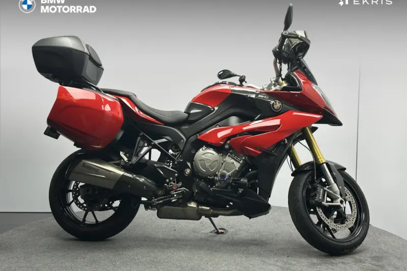 BMW S (2015)