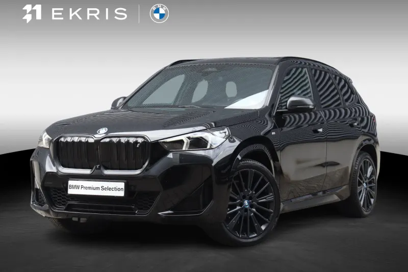 BMW iX1 (2023)