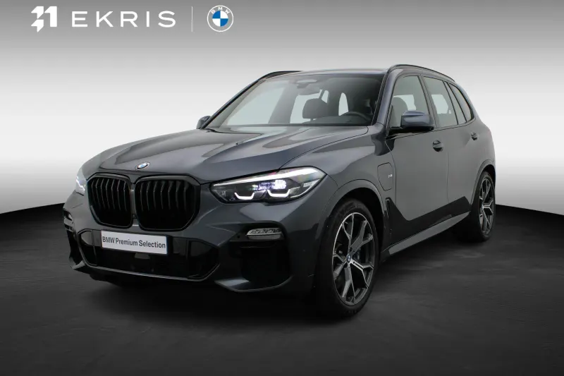 BMW X5 (2021)