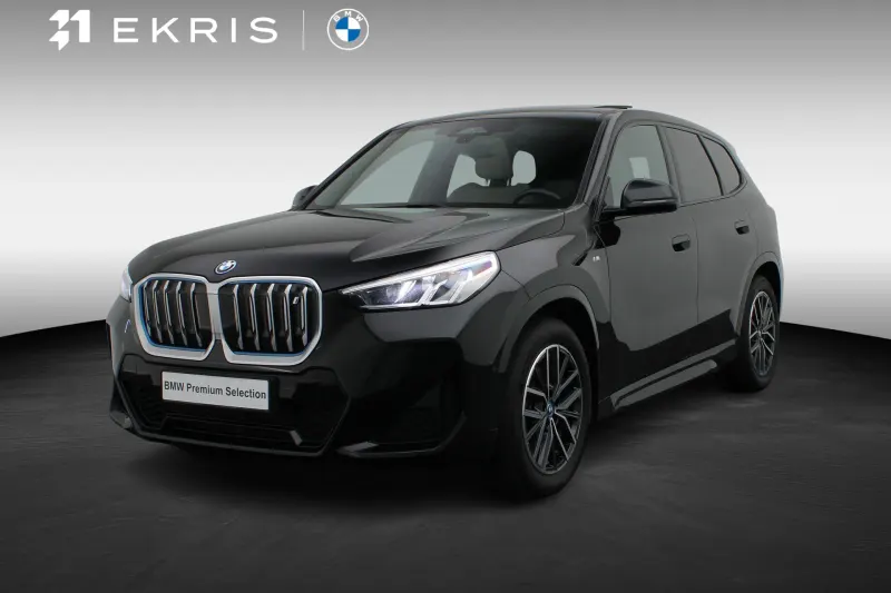 BMW iX1 (2023)
