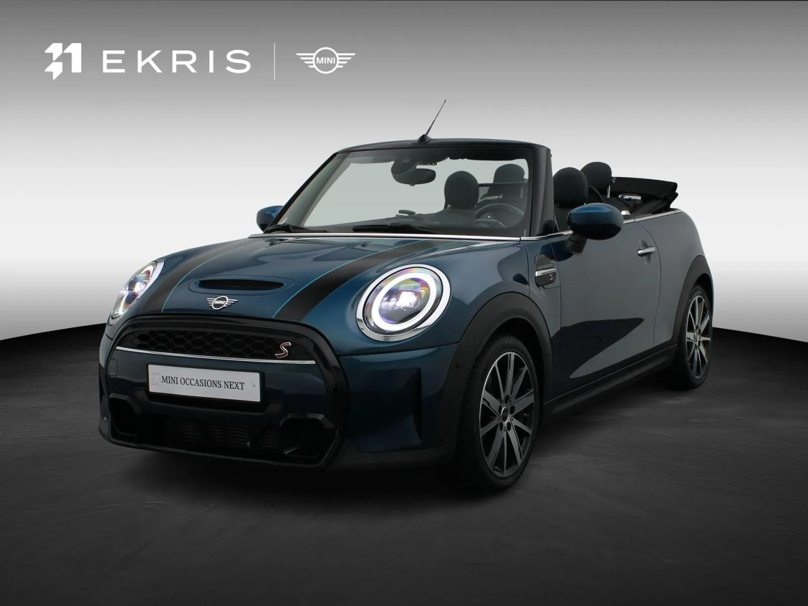 MINI Cabrio (2021) — foto 1