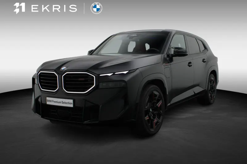 BMW XM (2025)