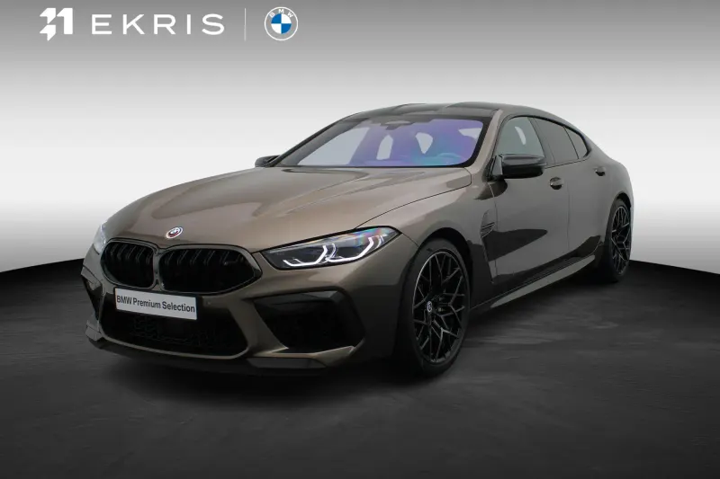 BMW M8 (2023)