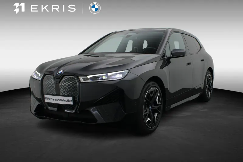 BMW iX (2022)