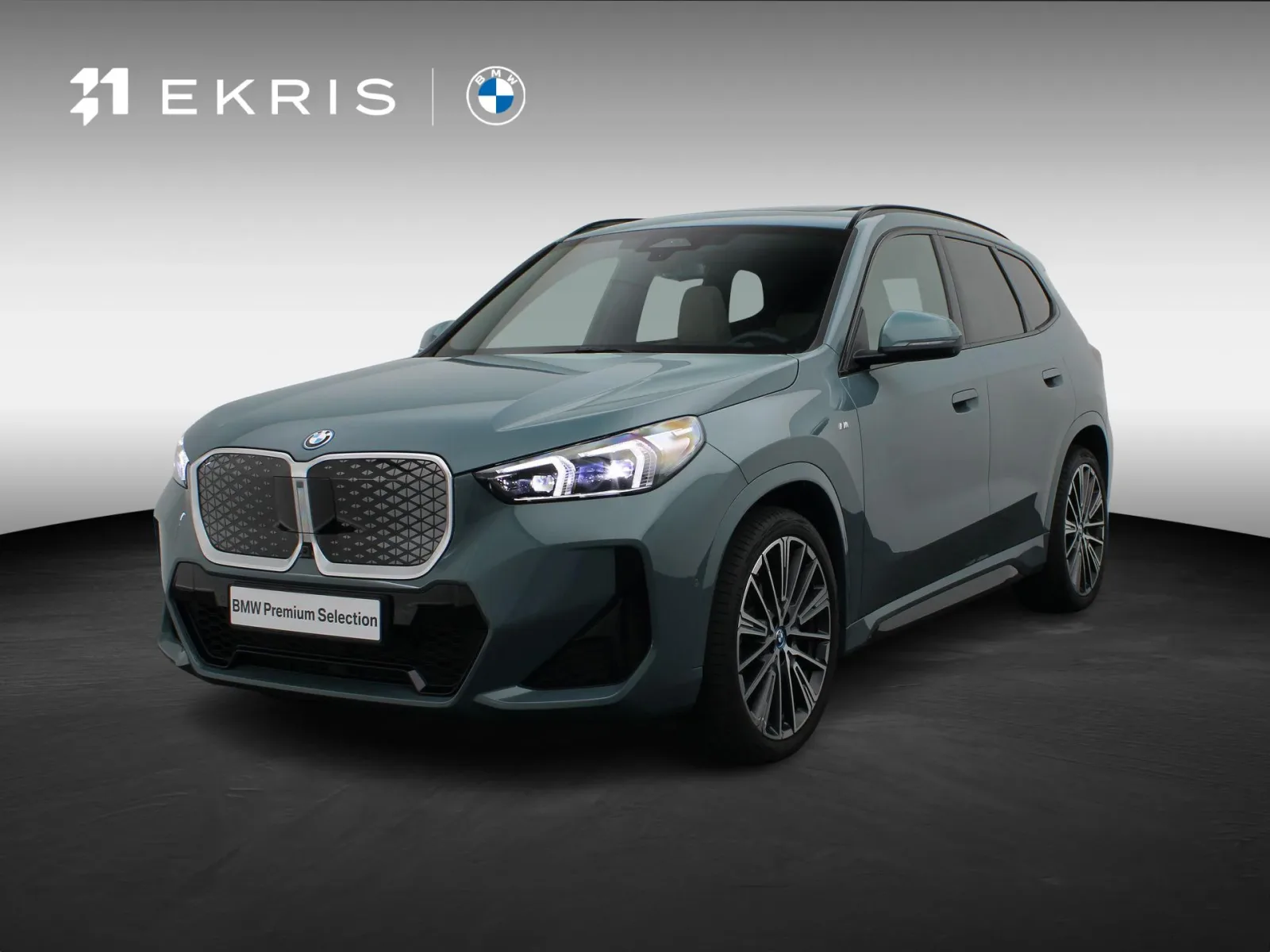 BMW iX1 (2024) — foto 1
