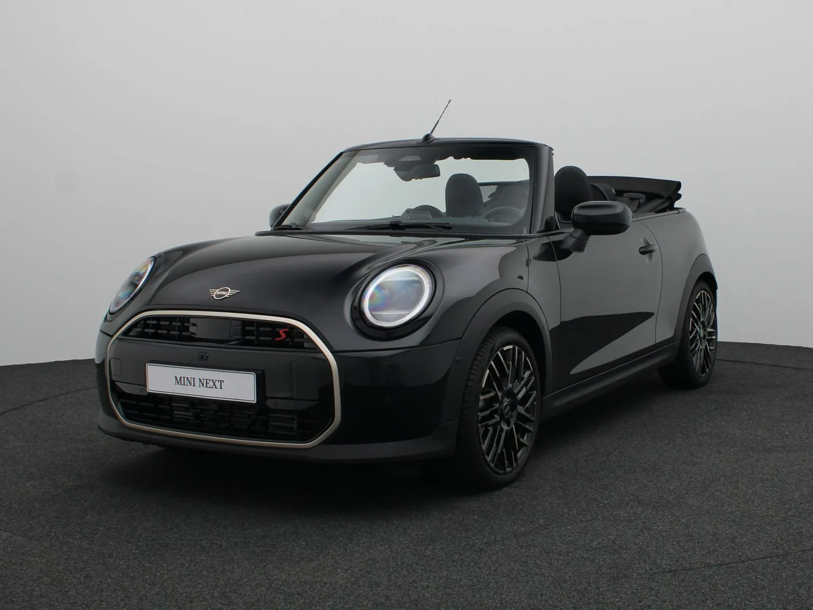 MINI Cabrio (2026) — foto 1
