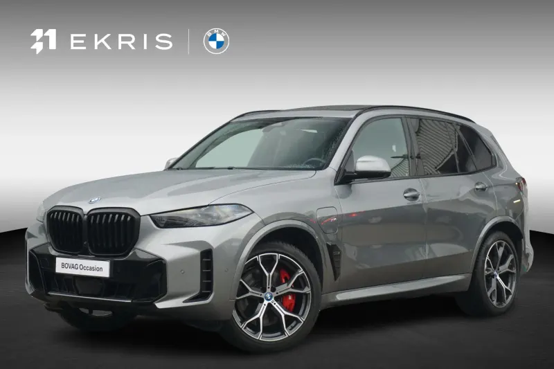 BMW X5 (2023)