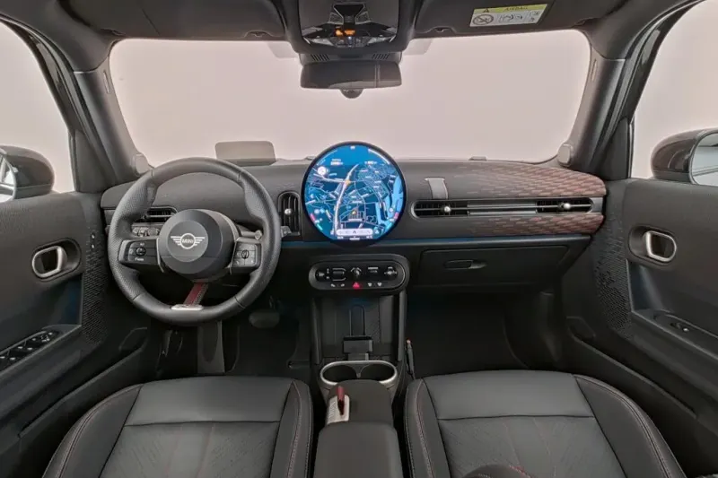 MINI Cooper (2025)