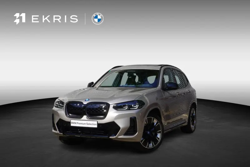 BMW iX3 (2023)