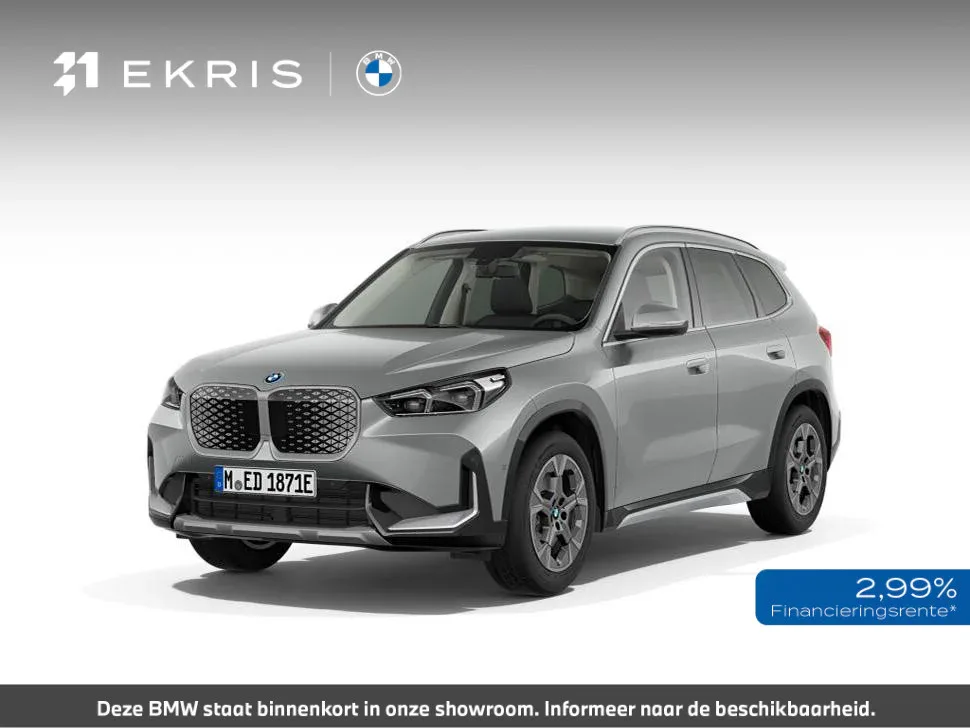 BMW iX1 (2026) — foto 1