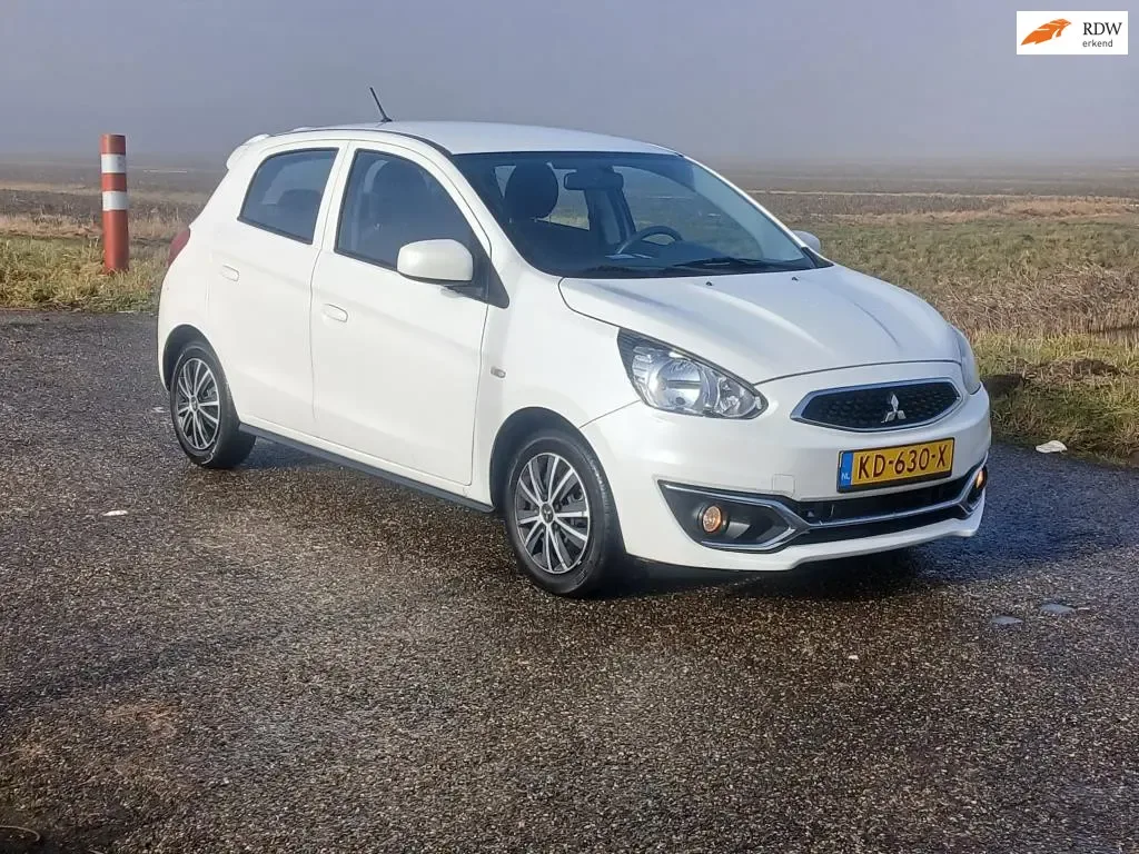 Mitsubishi Space Star (2016) — foto 1