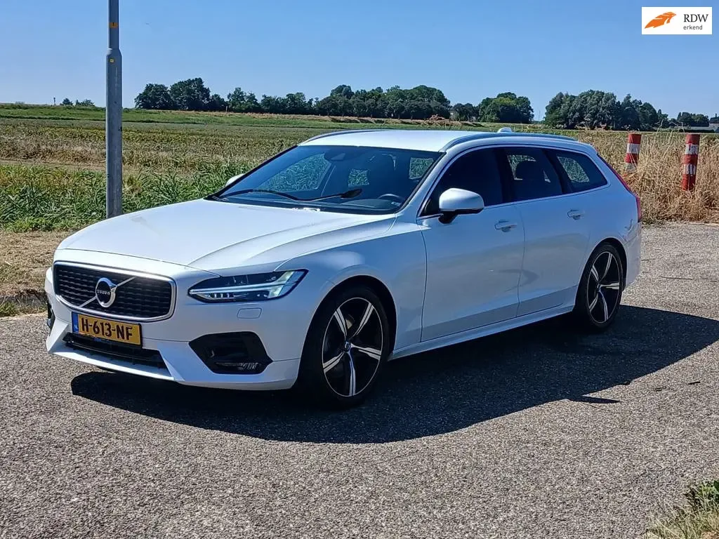 Volvo V90 (2019) — foto 1