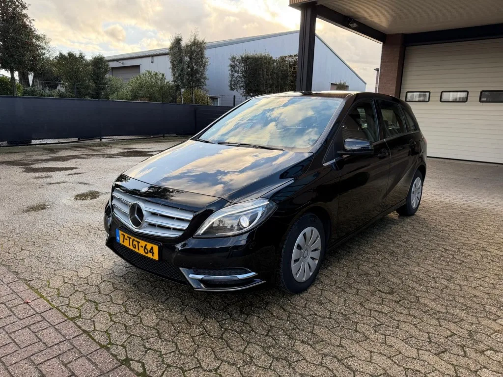 Mercedes-Benz B-Klasse (2014) — foto 1