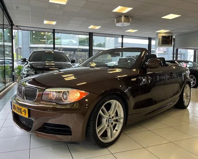 BMW 1-Serie (2011) — foto 1