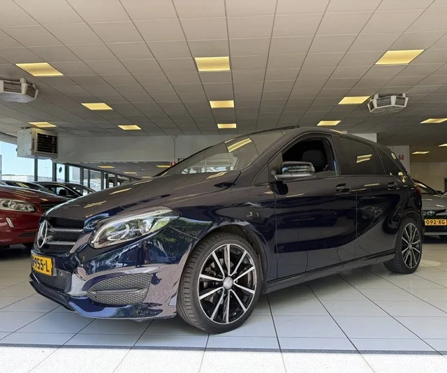 Mercedes-Benz B-Klasse (2016) — foto 1