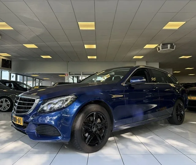 Mercedes-Benz C-Klasse (2014) — foto 1