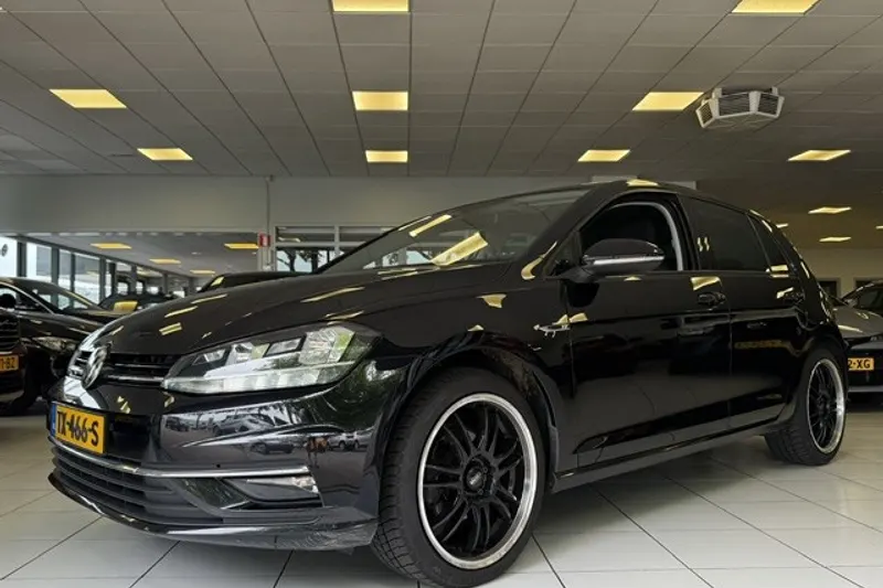 Volkswagen Golf (2018)
