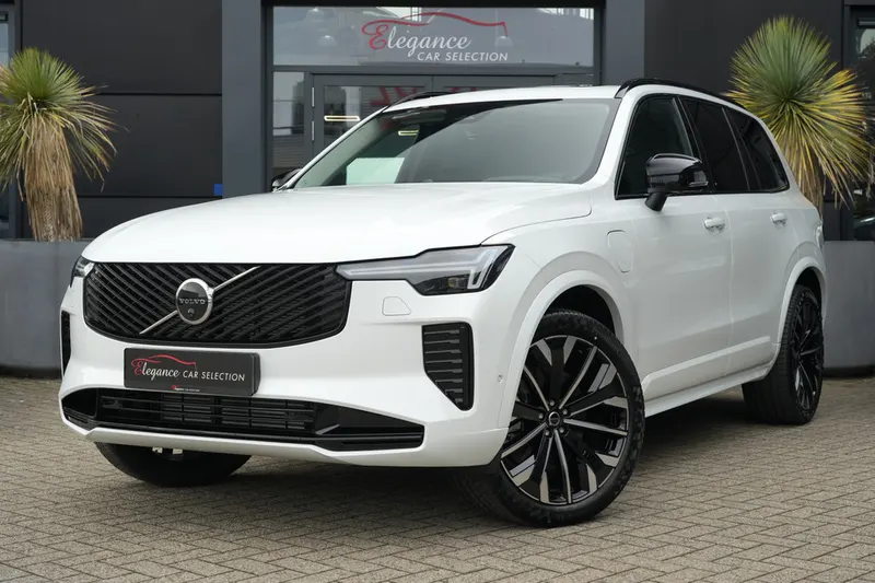 Volvo XC90 (2025)