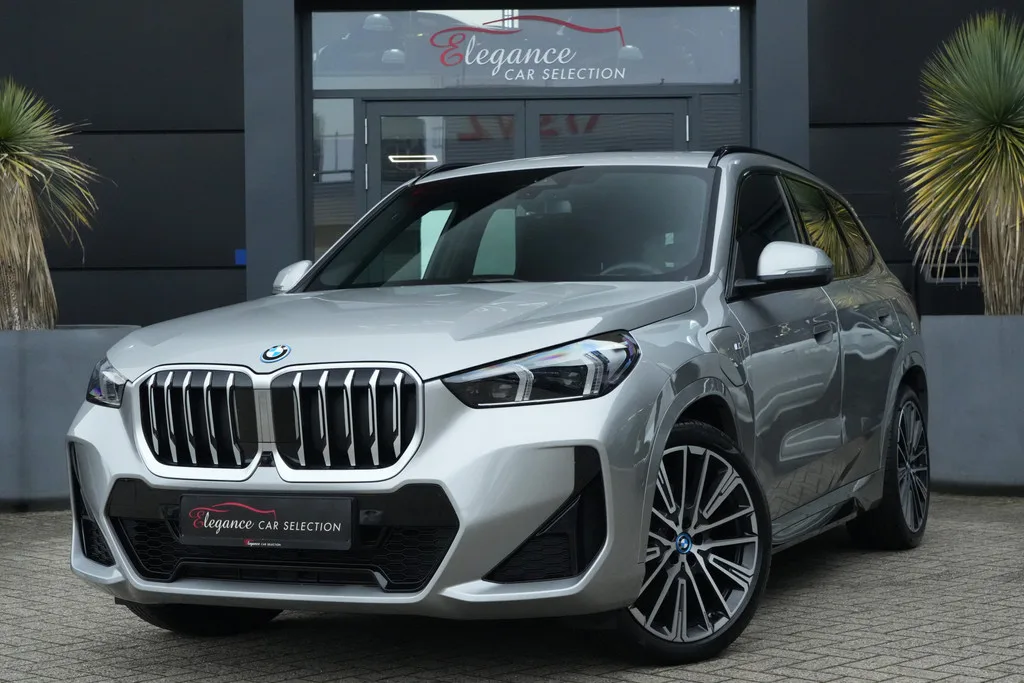 BMW X1 (2025) — foto 1