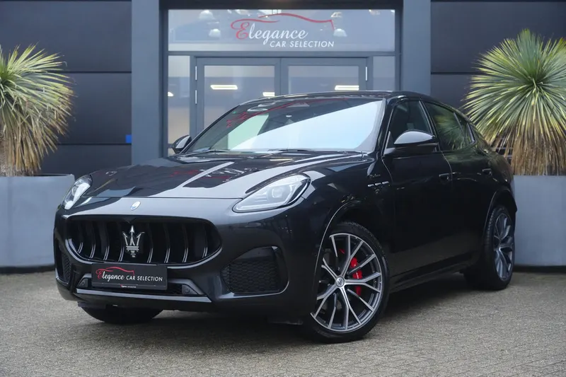 Maserati Grecale (2023)
