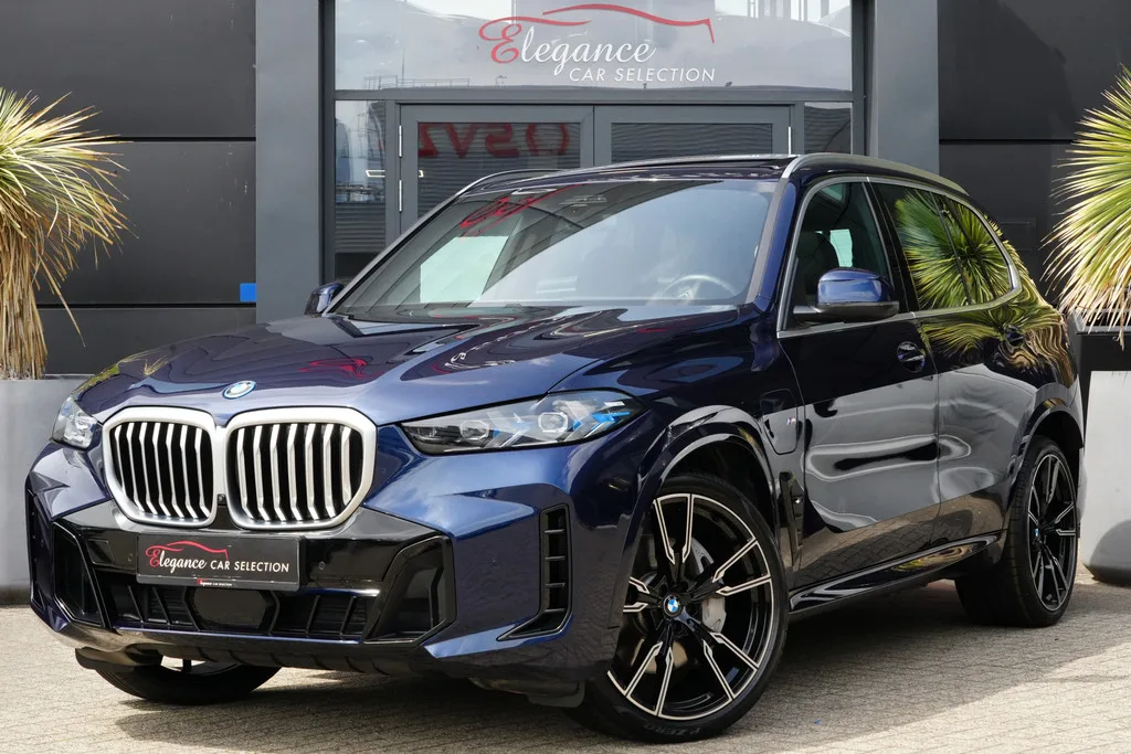 BMW X5 (2024) — foto 1