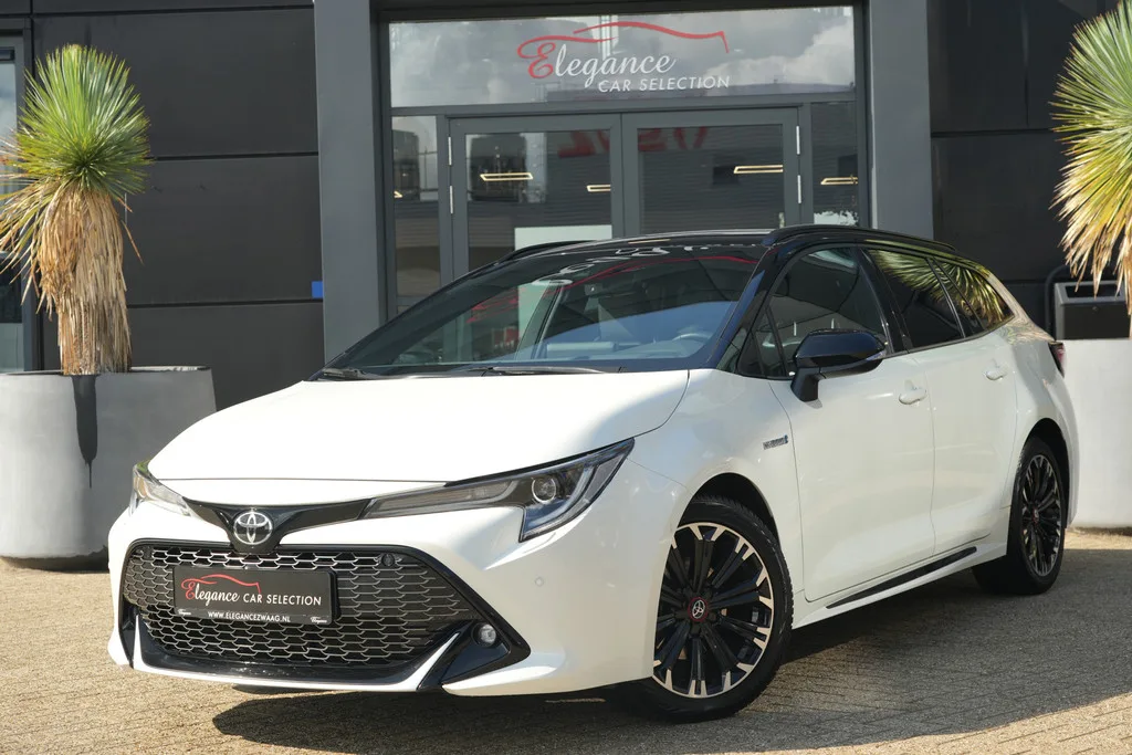 Toyota Corolla (2021) — foto 1
