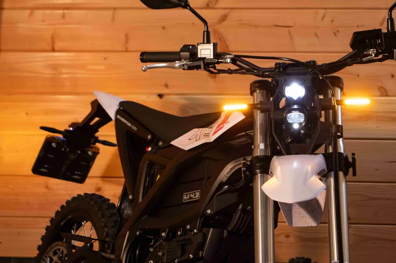 Zero XE Lichtgewicht E-enduromotor>>SNEL (2026)