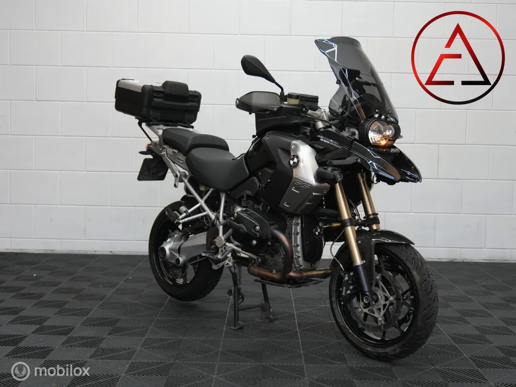 BMW R (2008) — foto 1