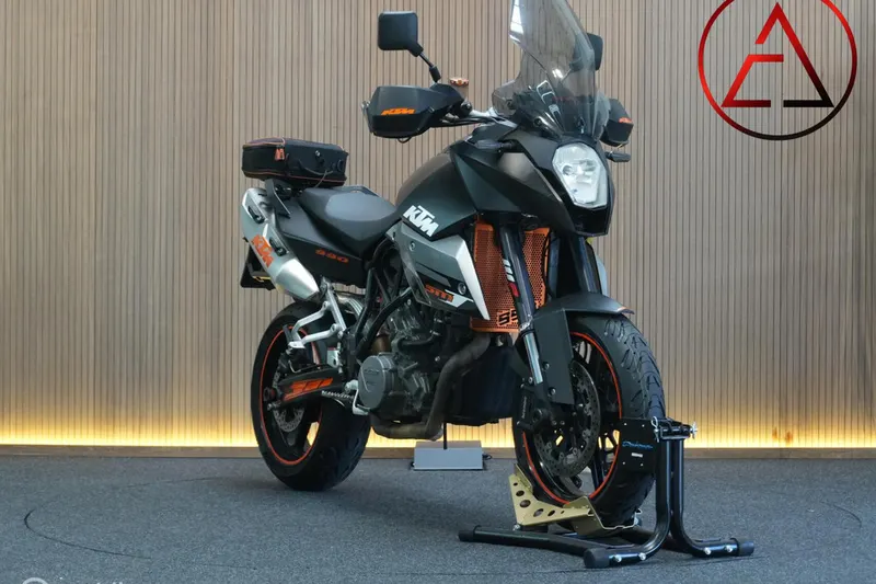 KTM 990 Adventure (2009)