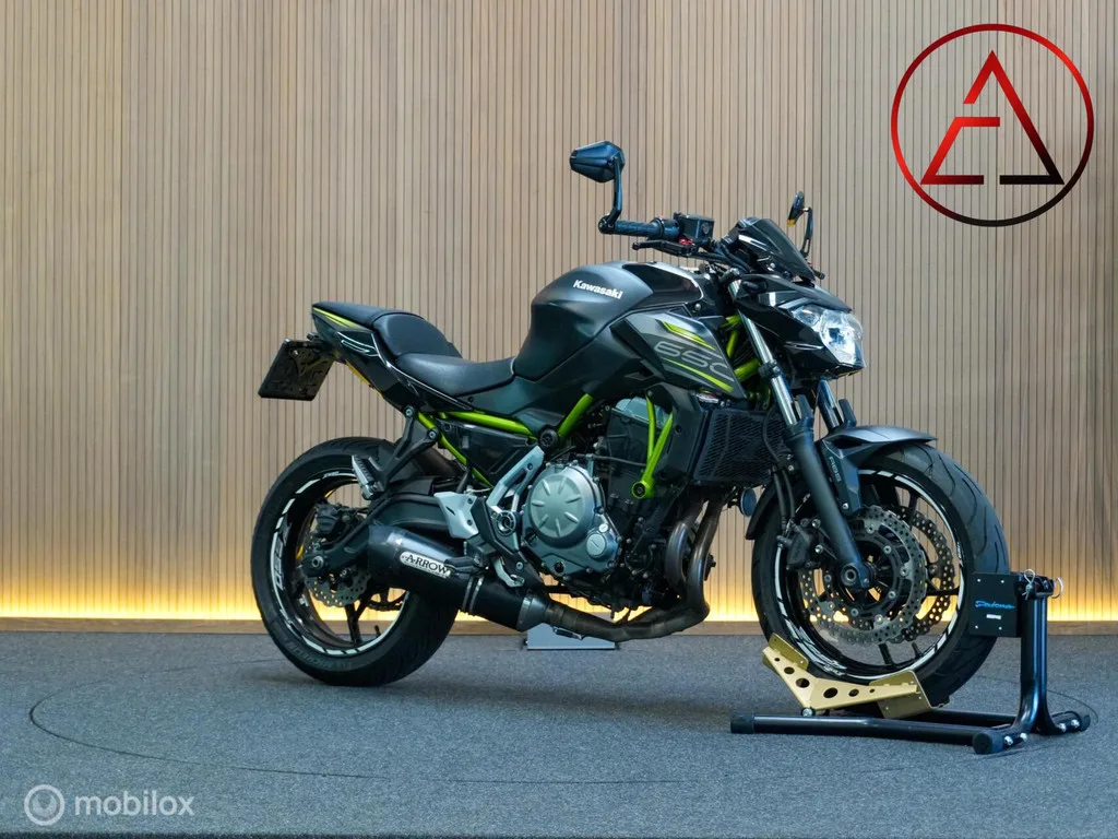 Kawasaki Z 650 (2018) — foto 1