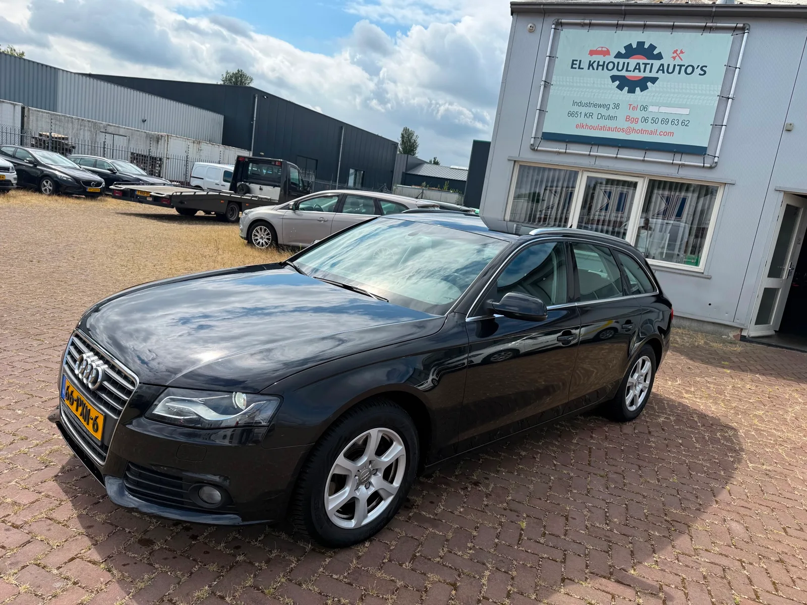Audi A4 (2011) — foto 1