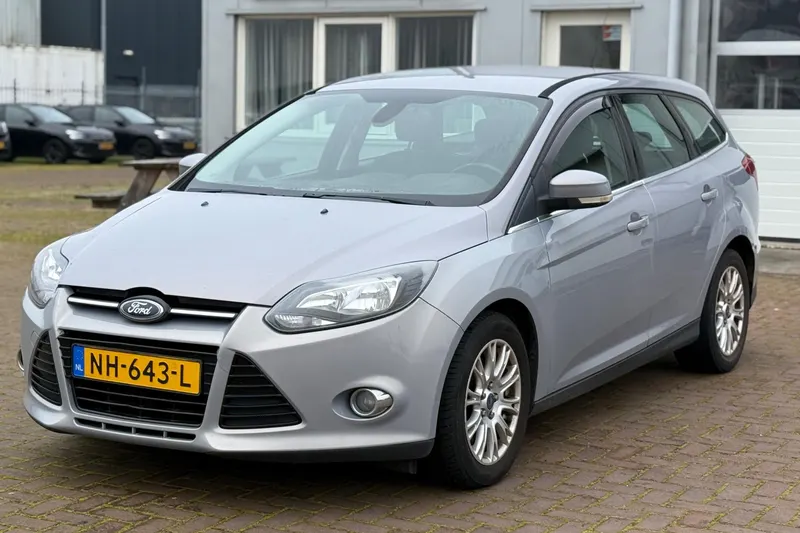 Ford Focus (2011)