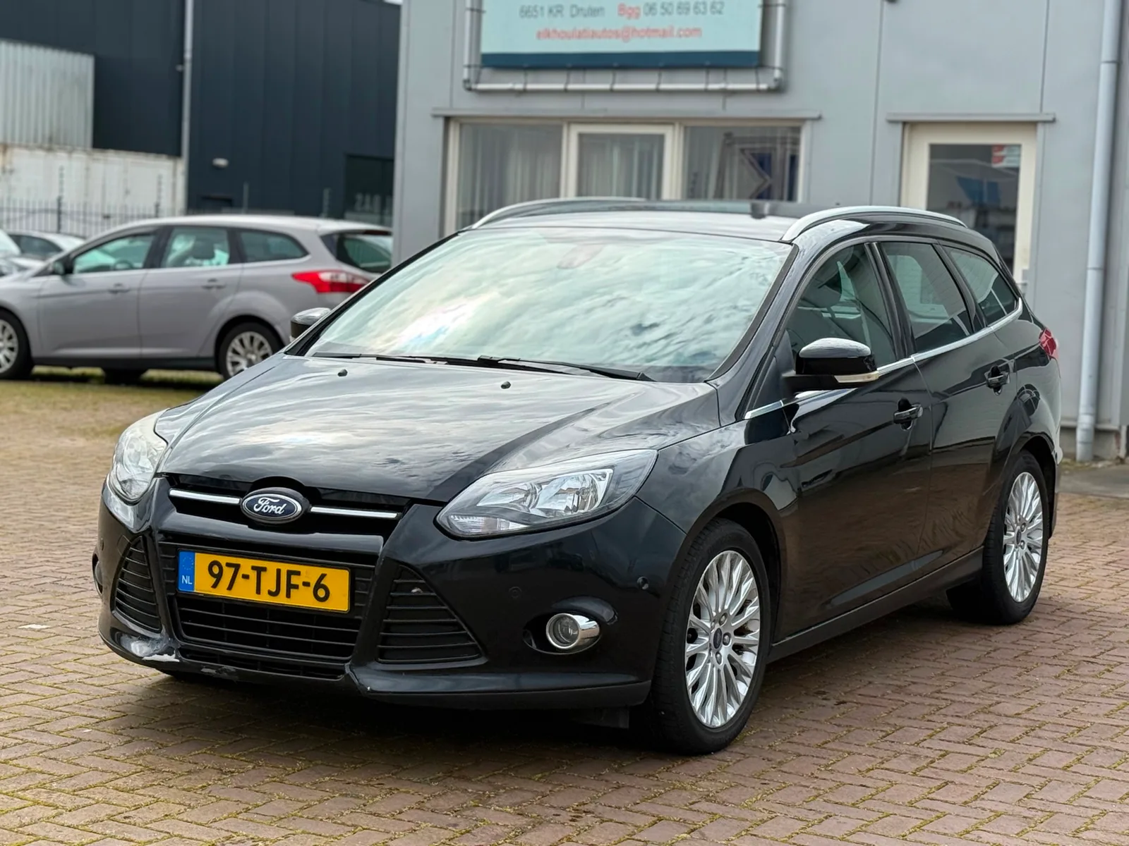 Ford Focus (2012) — foto 1