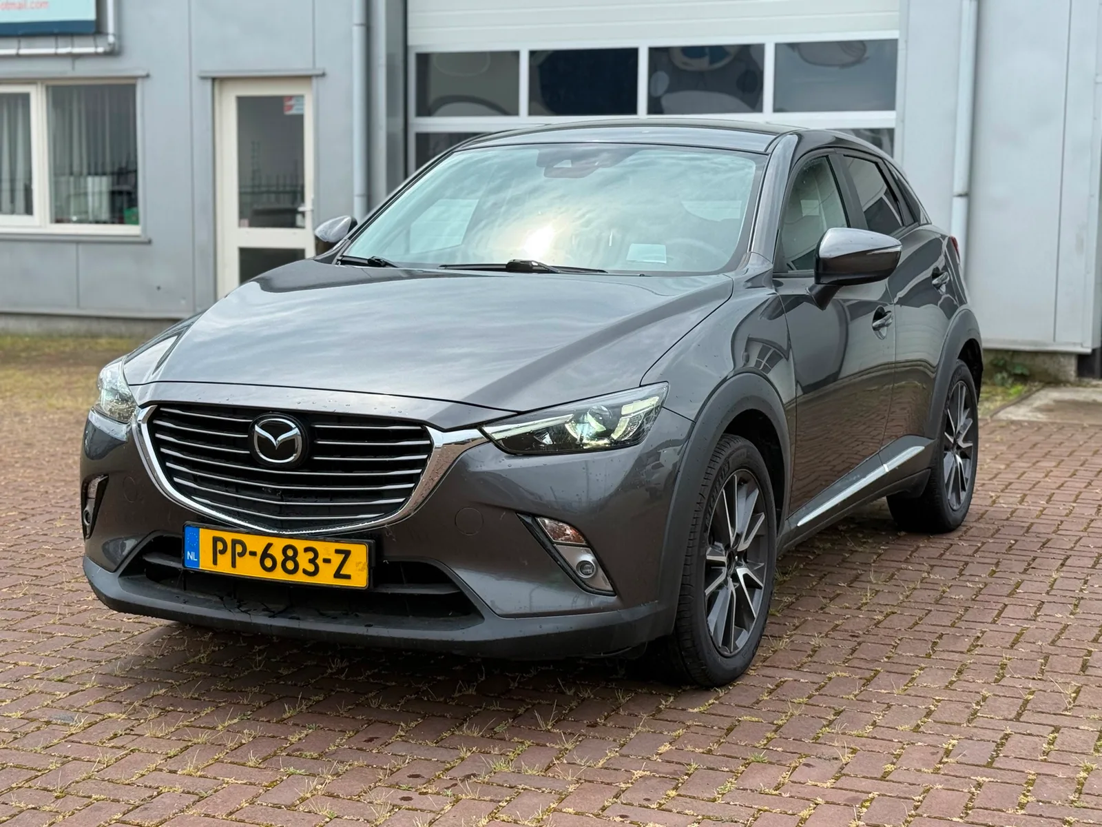 Mazda CX-3 (2017) — foto 1